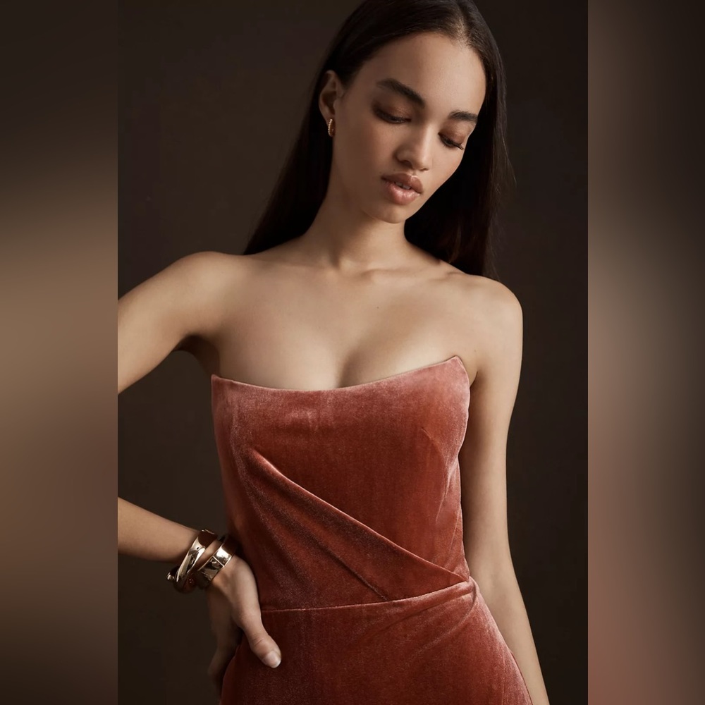 Jenny Yoo Cassandra Strapless Stretch Velvet Gown - English rose - size 6